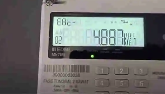 Jasa pasang panel surya